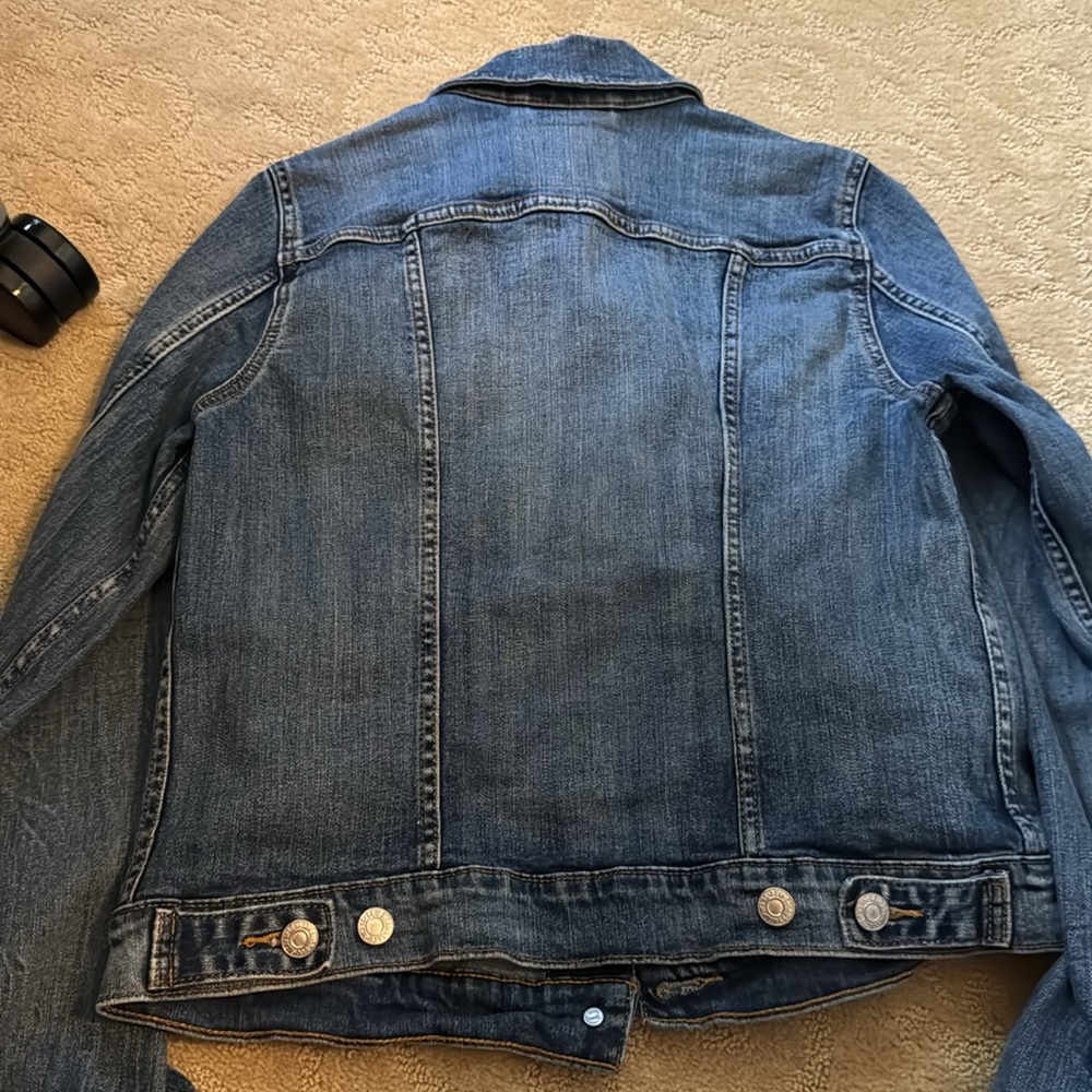Levi’s denim jacket - Picture 3 of 3